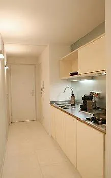 The Duomo Suites & Apartments Milan 0*,  Italy