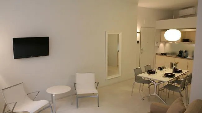 The Duomo Suites & Apartments Milan Hotel